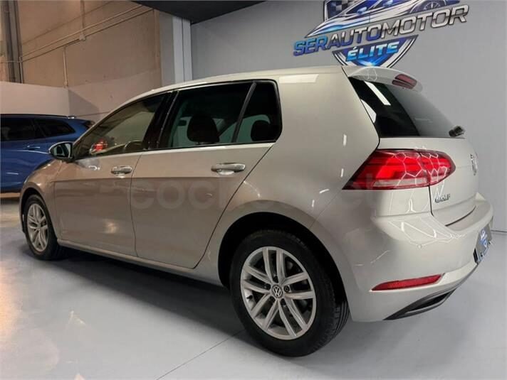 VOLKSWAGEN Golf Advance 1.6 TDI