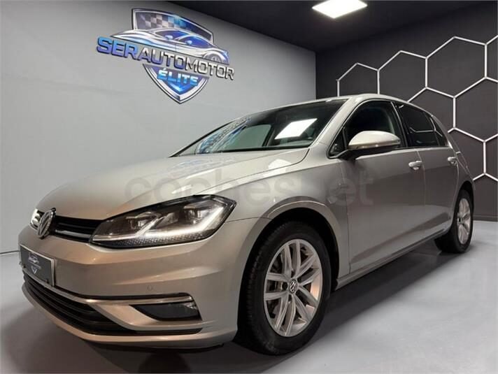 VOLKSWAGEN Golf Advance 1.6 TDI